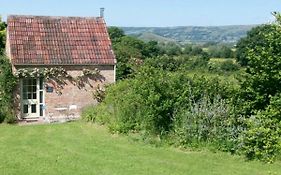 Pass The Keys Ian'S Cottage, Wedmore - Country Cottage For Two
